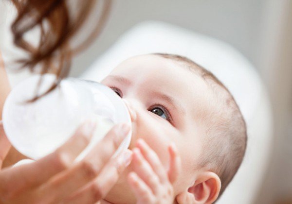Importanța laptelui în alimentația copiilor mici