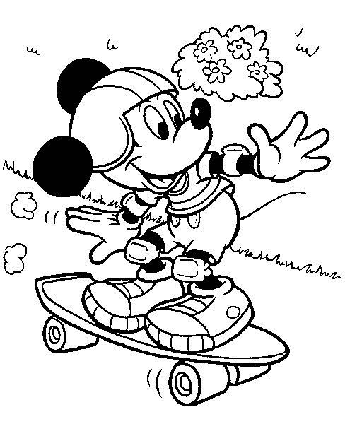 Mickey pe skateboard